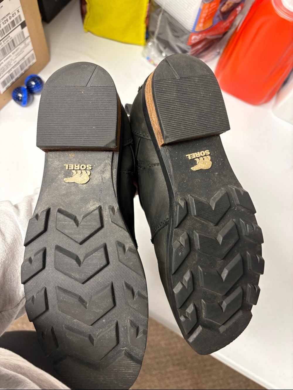 SOREL Black Leather Chelsea Booties - Classic Slip-On Style - Picture 6 of 7